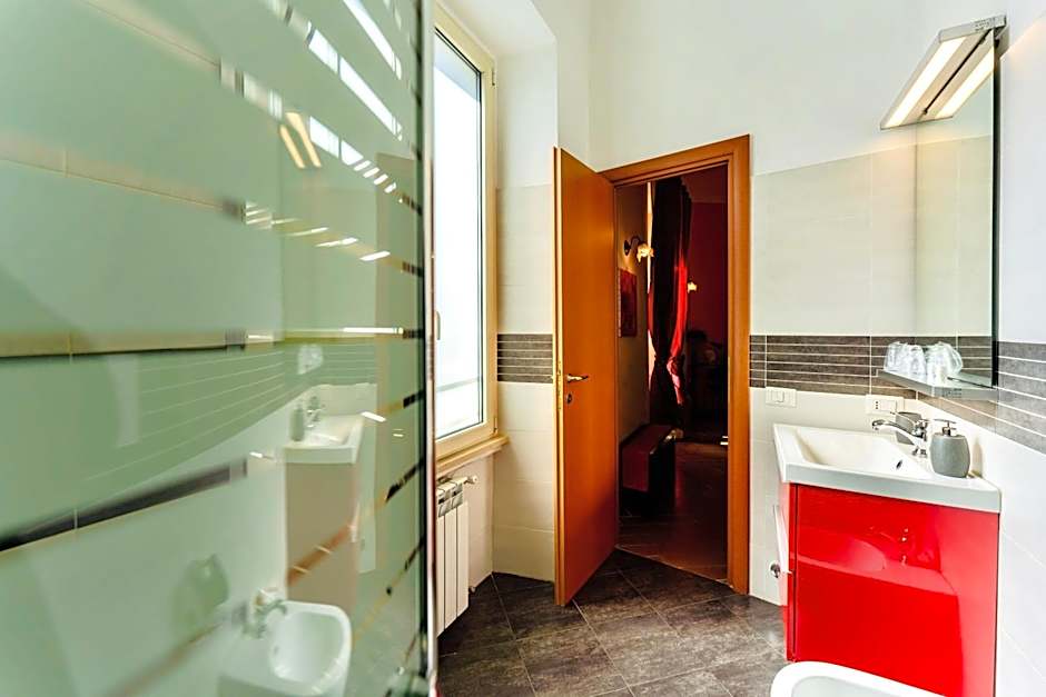 MICLAD Colosseum Guest House