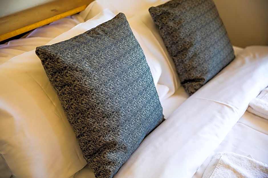 Esplanade Hotel Adelaide