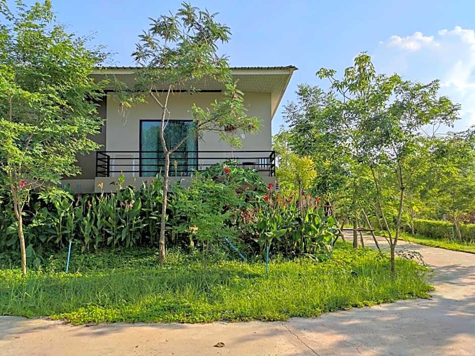 Morinaka Craftfe & Poshtel