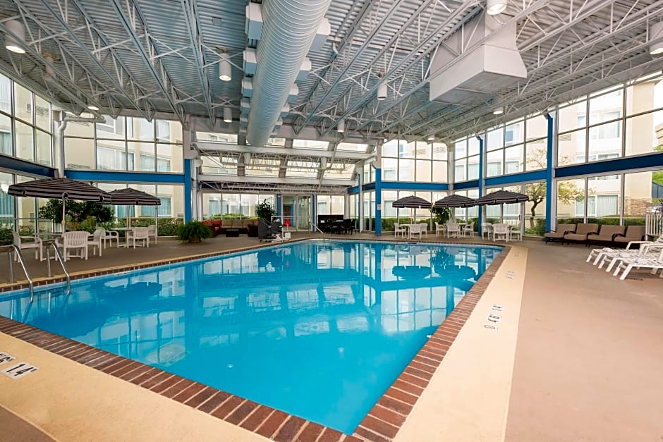 Holiday Inn Chicago - Elk Grove, an IHG Hotel