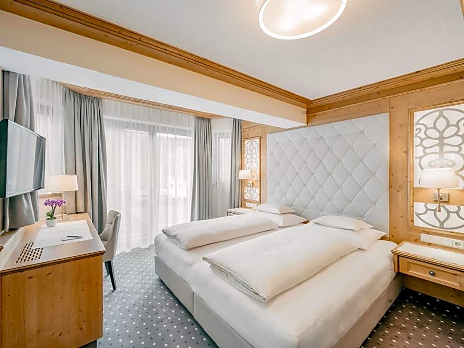 Gourmet & Wine Hotel Austria - 4 Sterne superior - Ski In Ski Out