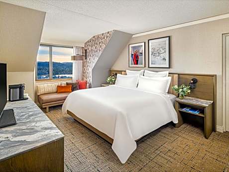 Fairmont Gold King Room with Exclusive Lounge Access