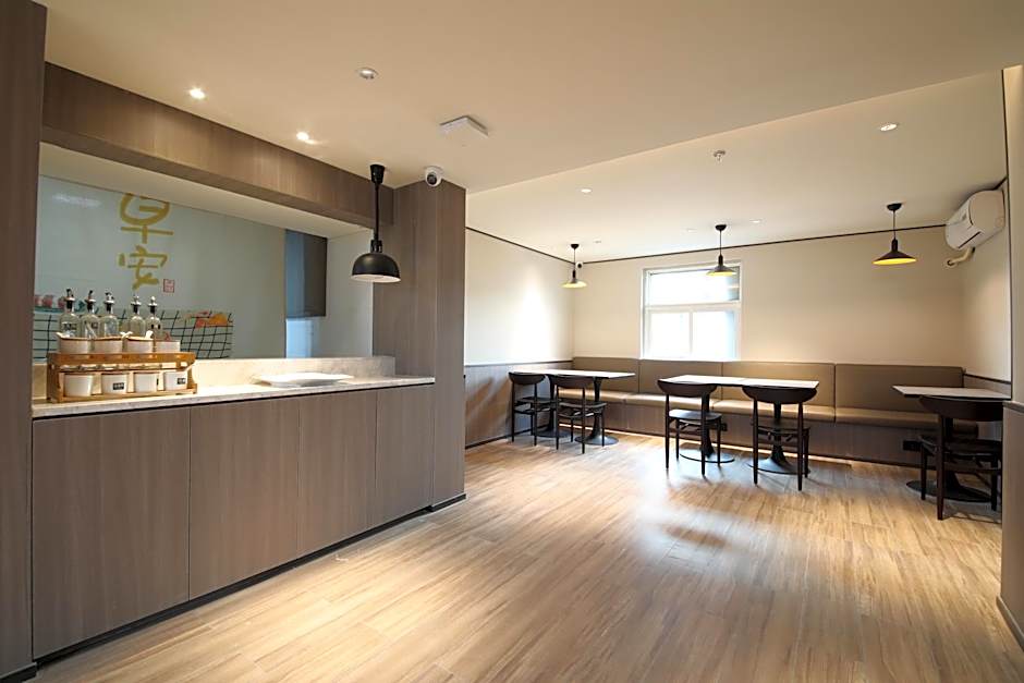 Hanting Express – Wuhan, OH