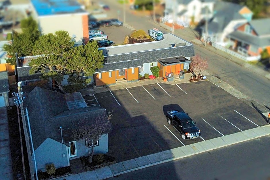 City Centre Motel by OYO