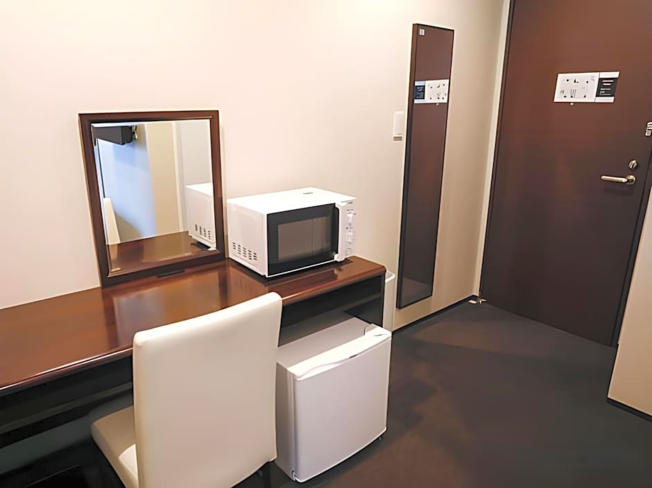 Hotel Livemax Higashi-Ginza