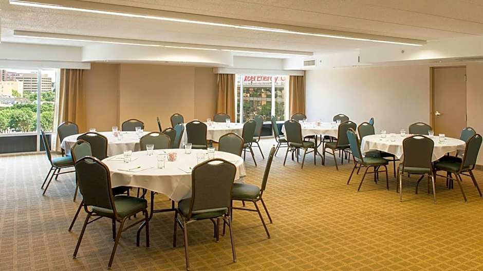 Holiday Inn St. Paul Downtown By IHG