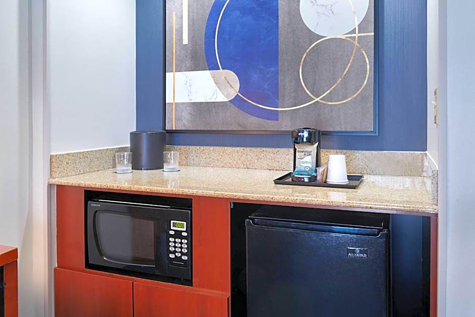 Courtyard By Marriott Chicago Highland Park/Northbrook