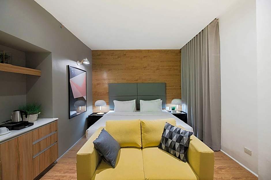 Avior Hotel