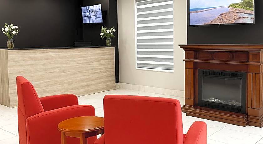 Premier Inn & Suites - Downtown Hamilton Hotel