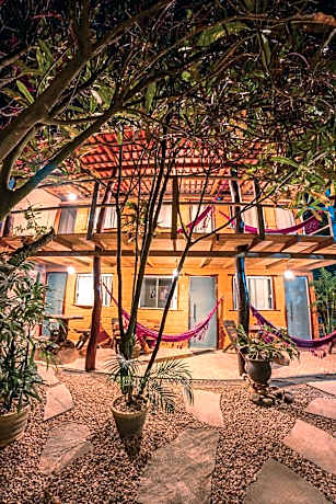 Pousada Flor de Maio - Vila De São Jorge