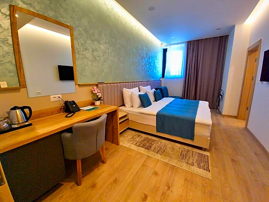 Photo 1 of 8 of Superior 1 Double Bed or 2 Beds