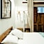 Hotel Sin Nombre