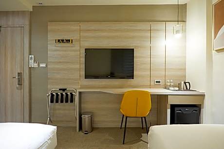 Superior Single Room