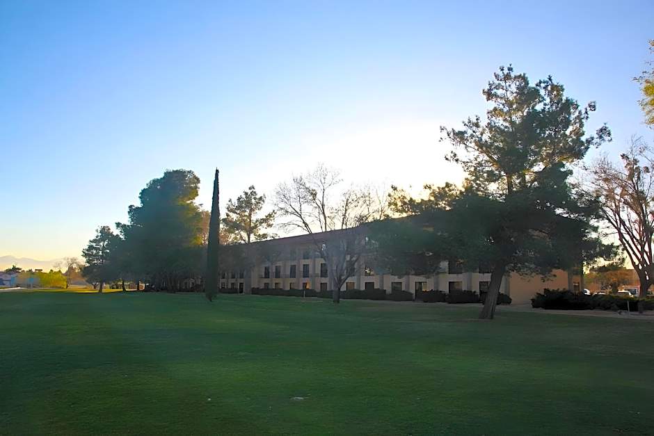 G T Hotels Inn & Suites Extended Suites