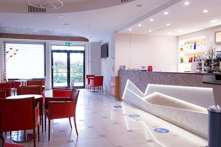 Hotel Duca Degli Abruzzi