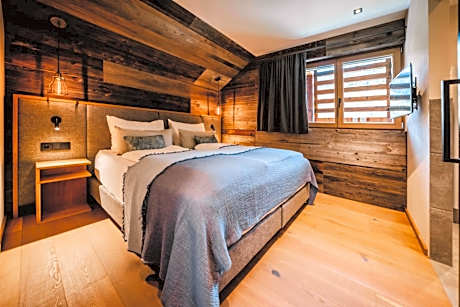 Spa Chalet with Sauna