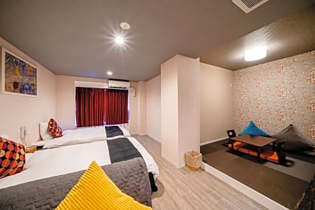 Suite for 2 People with 2 Single Beds