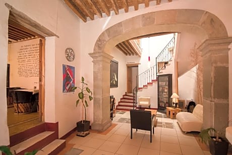 Hotel Meson Cuevano