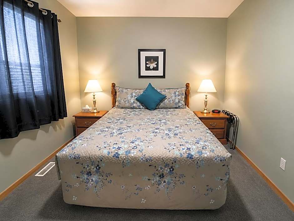 NEWCASTLE COUNTRY INN