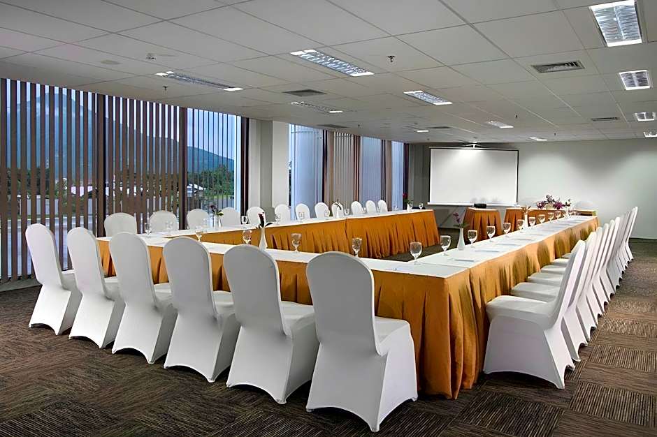 Sutan Raja Hotel & Convention Centre Manado