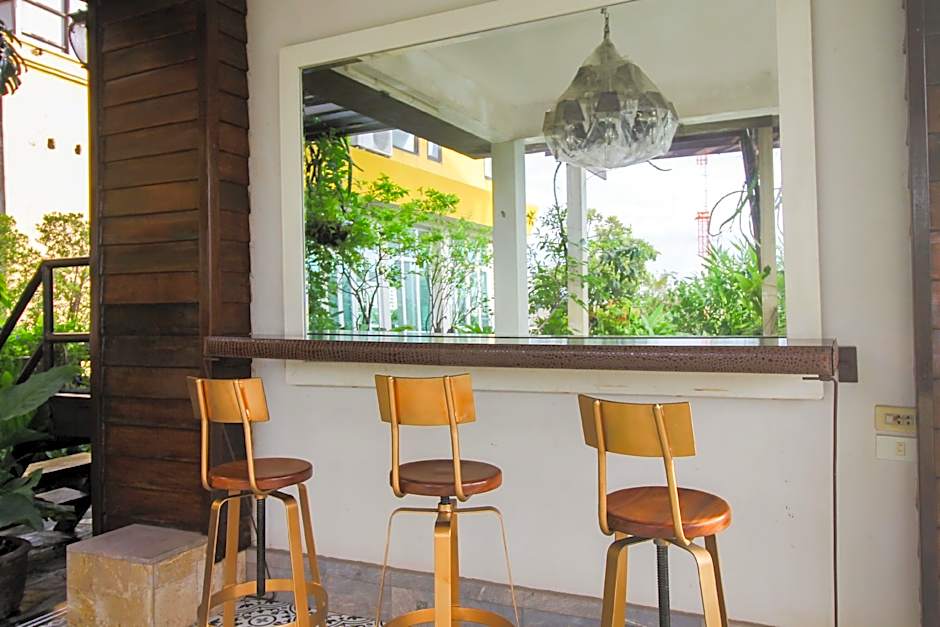 Sourire at Rattanakosin Island Hotel