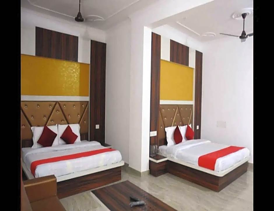 Hotel Lords Paradise