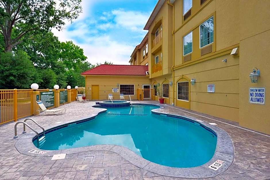 La Quinta Inn & Suites by Wyndham Savannah Airport - Pooler