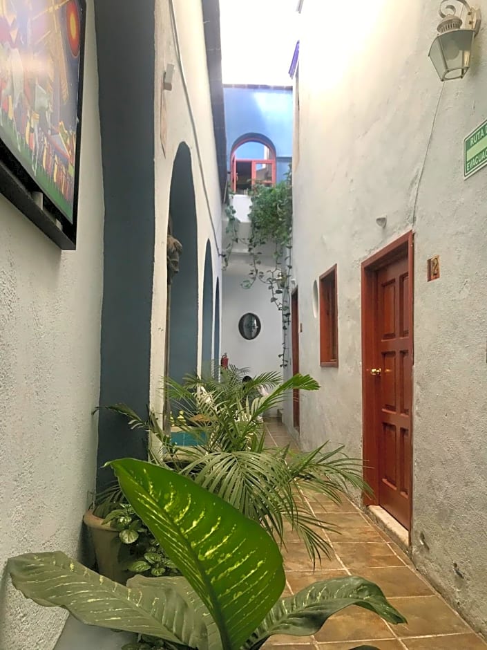 Hotel Rocinante