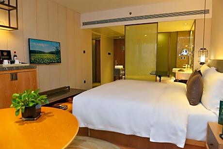 Kapok 66 King Bed