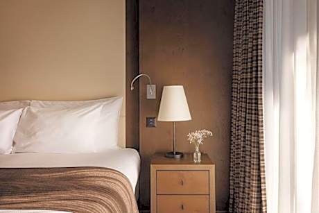 Premium Double Room with Mountain View
