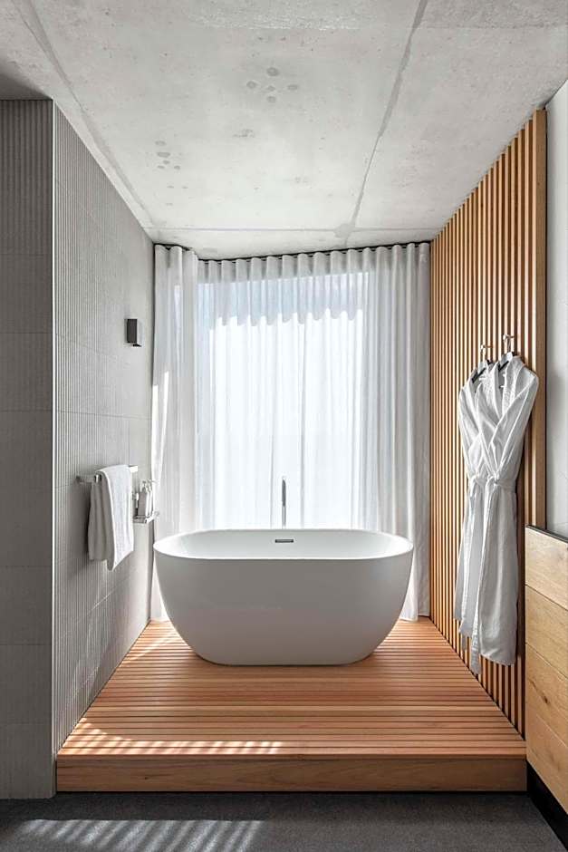 Vibe Hotel Adelaide