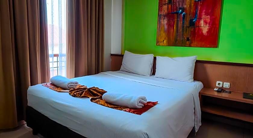 Loji Hotel