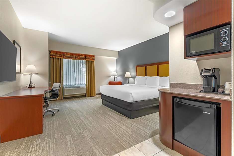 Best Western Plus Waxahachie Inn & Suites