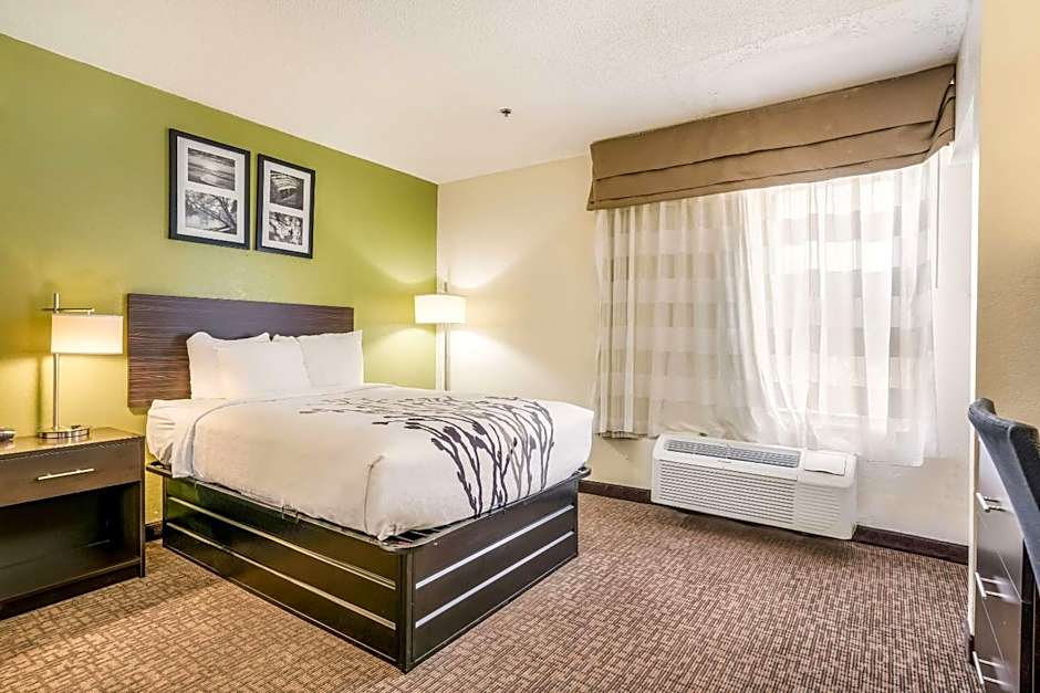 Sleep Inn & Suites Jacksonville near Camp Lejeune
