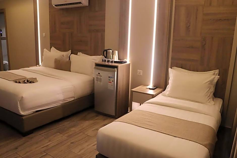 ALENA HOTEL