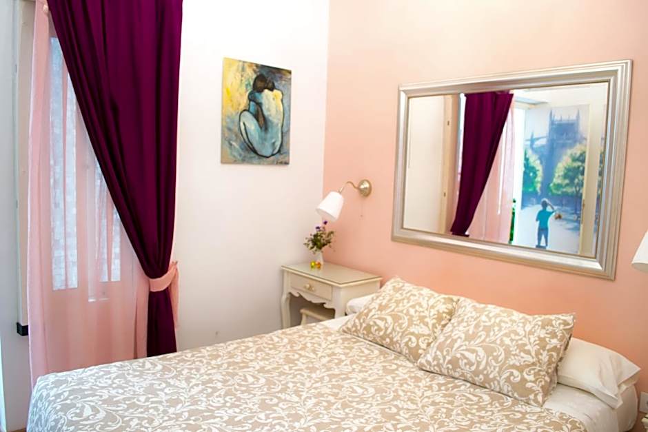 Un Patio en Santa Cruz