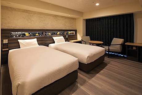 Deluxe Twin Room (2 Adults) - Non-Smoking