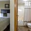 Grand View Inn & Suites