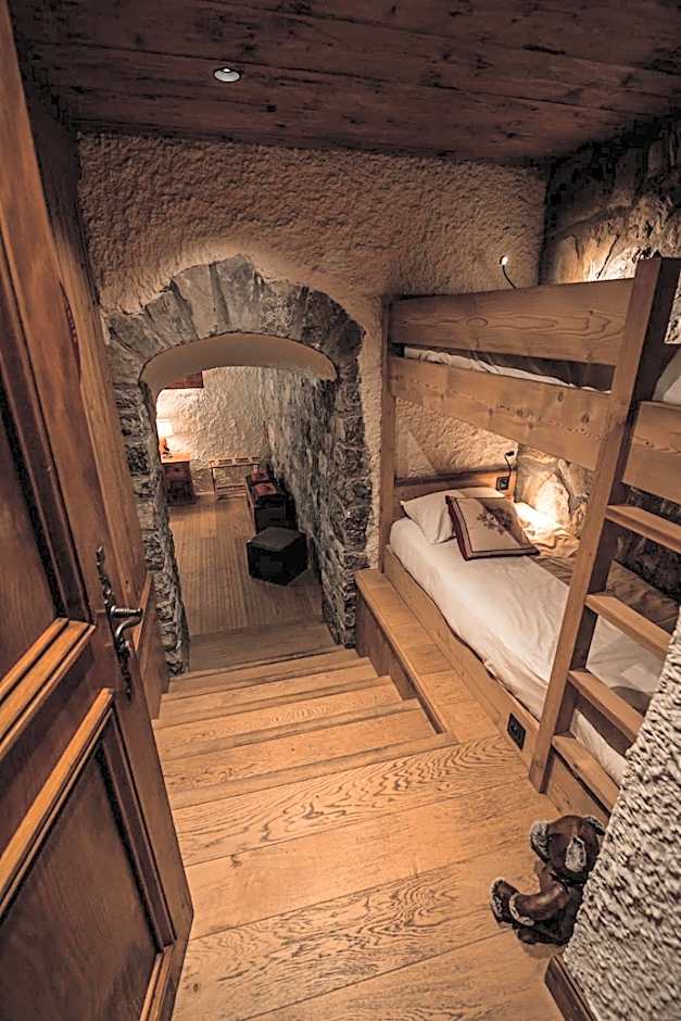 Les Chalets de la Serraz