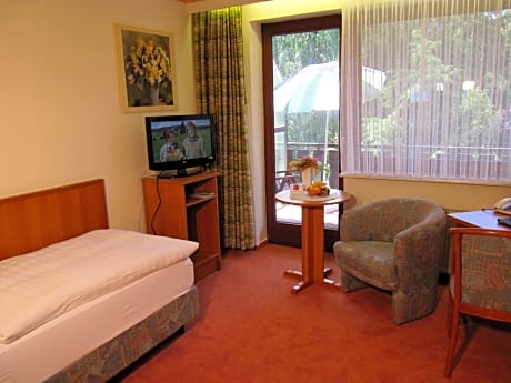 Single Room with Private Bathroom