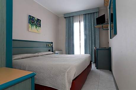 Standard Double or Twin Room with Balcony