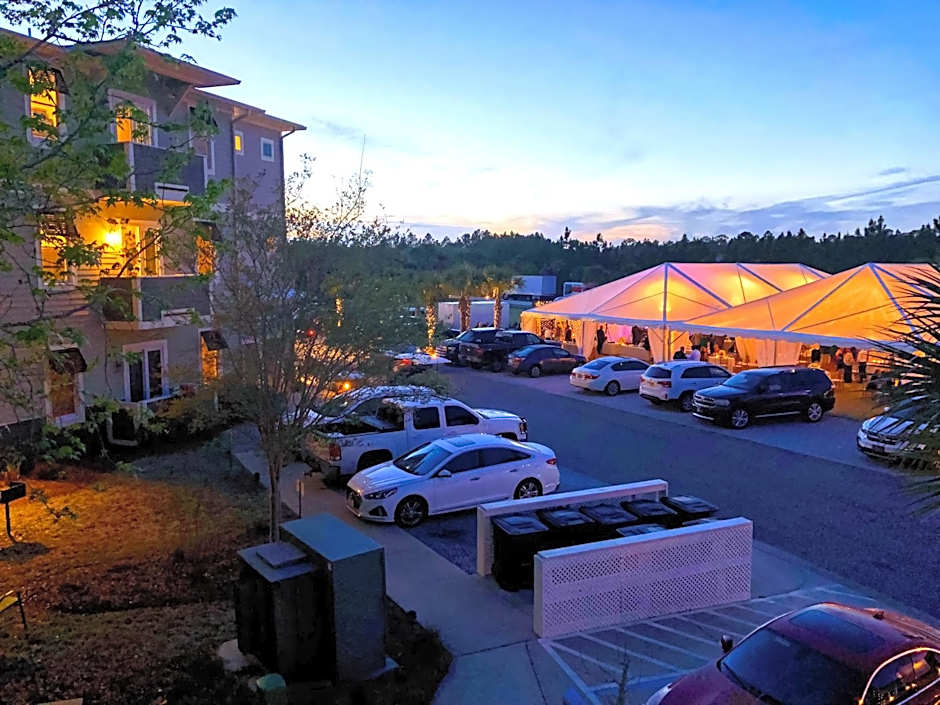 30-A Inn & Suites