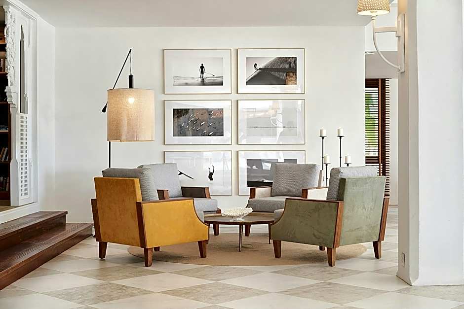 Paradise Cove Boutique Hotel