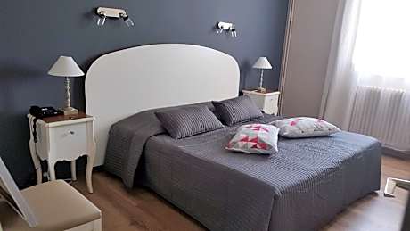 Standard Double Room with Bath