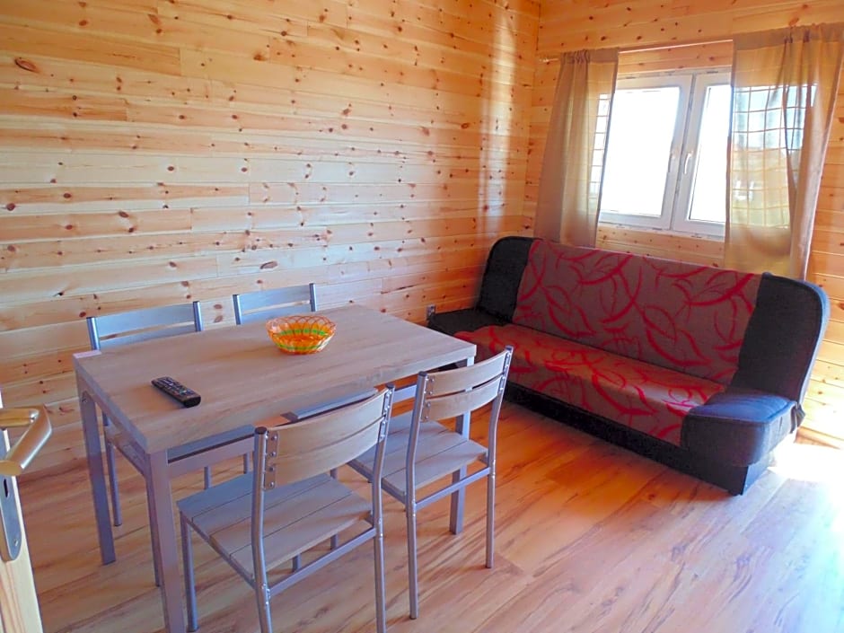 Dom Gościnny & Domki Letniskowe EDYTA