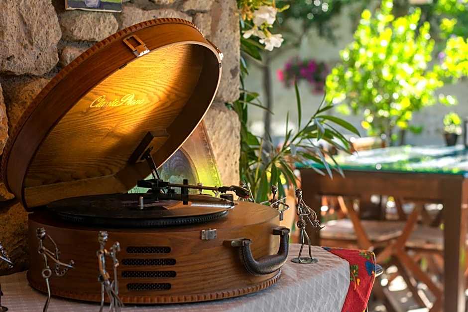 Flores Hotel Alaçatı