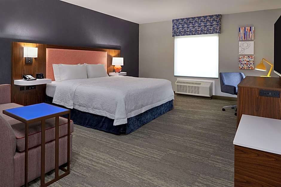 Photo 1 of 5 of 1 King Bed, Accessible