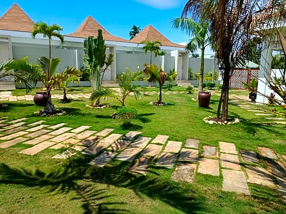 Pineale Villas, Resort and Spa