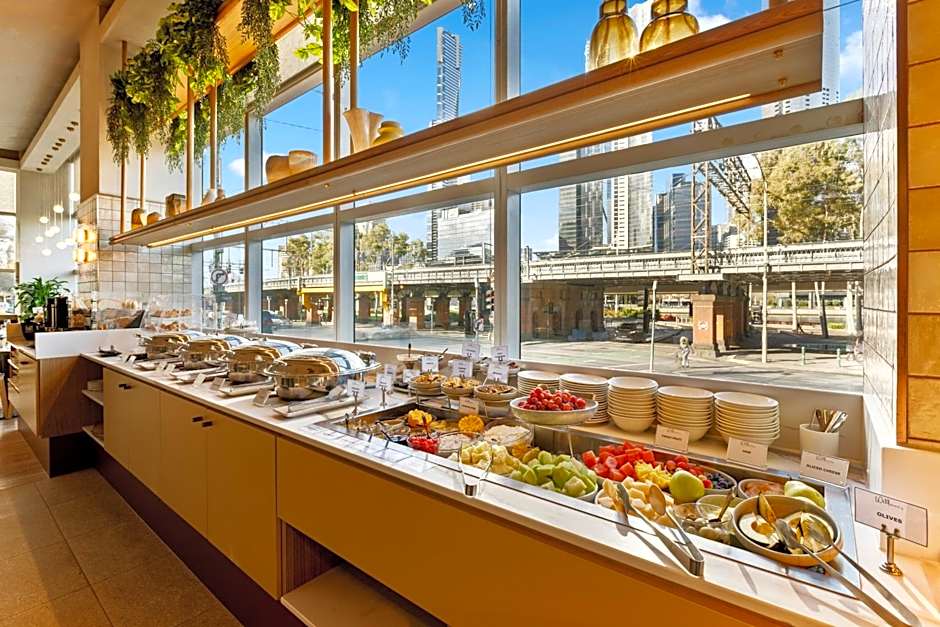 Clarion Suites Gateway