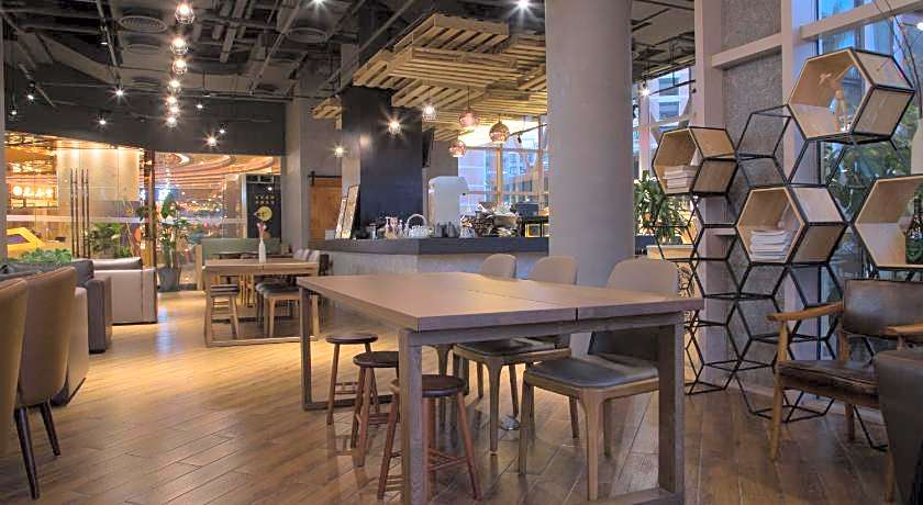 Longzhuda International Hotel